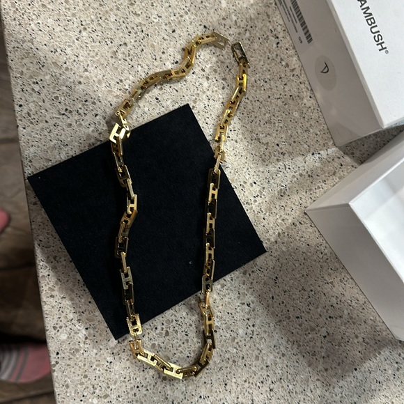 AMBUSH GOLD CHAIN NECKLACE 22’ GOLD - Picture 4 of 5